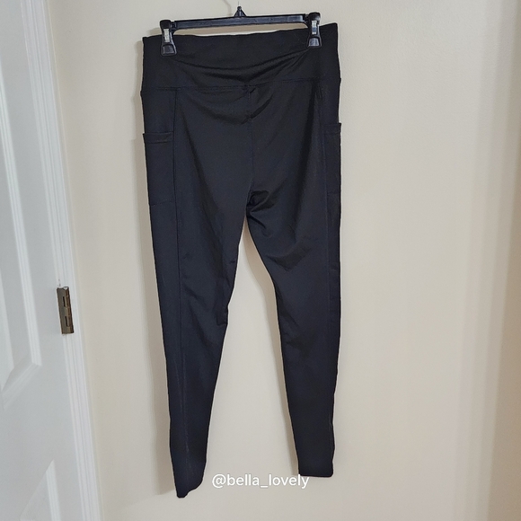 Black Women's Leggings Athletic Pants - Picture 5 of 5